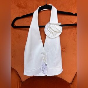 NWT MANGO Floral Halter Vest – Size XS – Elegant & Trendy